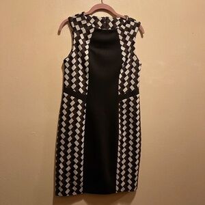 Adrienne Vittadini new sleeveless Brown and Black Shift Dress - size medium